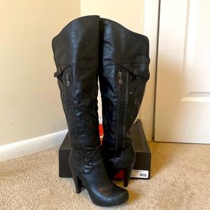 Knee high, faux leather, zipper adorned G by Guess heeled boots